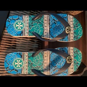 Tory Burch beach flip flops